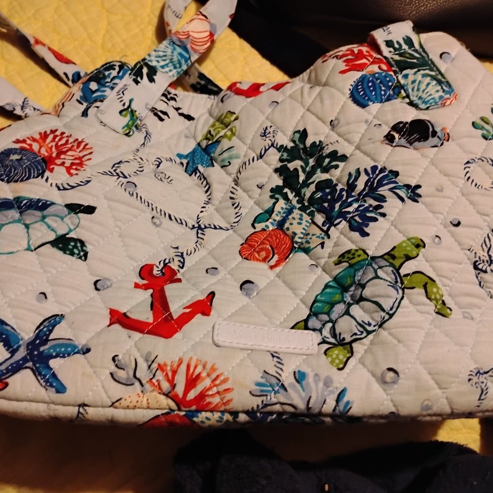 Handbag - Picture 7 of 7